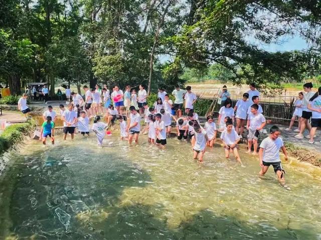 成都10大避暑古镇，溪河玩水泛舟、打水仗、捉虾网鱼…1天打来回