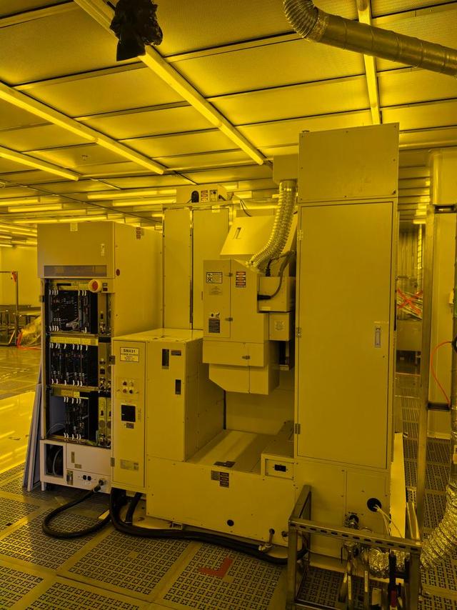 我国首台纳米压印光刻机交付：对标荷兰巨头ASML，直击西方的要害