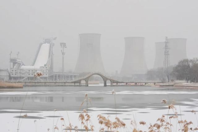 雪落石景山，美景入画来！石景山这里的雪景大片，请您欣赏！