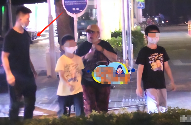 韩红也没想到，自己“藏”了26年的儿子，如今已经成了她的骄傲