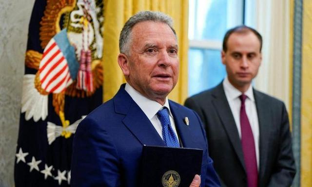 美欧为乌克兰大打出手！特朗普单干惹众怒，欧洲联手泽连斯基硬刚