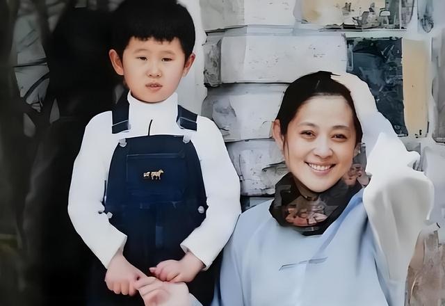 钱再多又如何？66岁身家上亿的倪萍	，仍为儿子婚事愁白了头