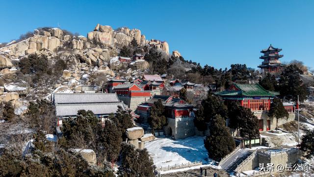 瞰齐鲁 | 雪落峄山，分外妖娆