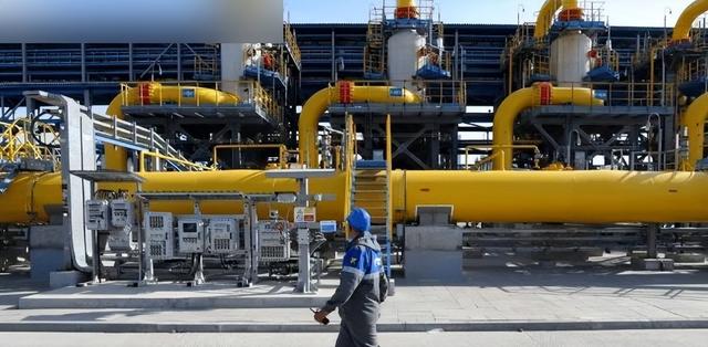 200次空袭炸到瘫痪！乌各大能源厂遭反复打击，不投降就一炸到底