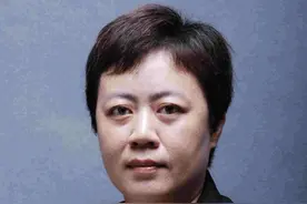 广西走出3位女富豪，桂林柳州2人闯荡广东，梧州女工人3次当首富图片