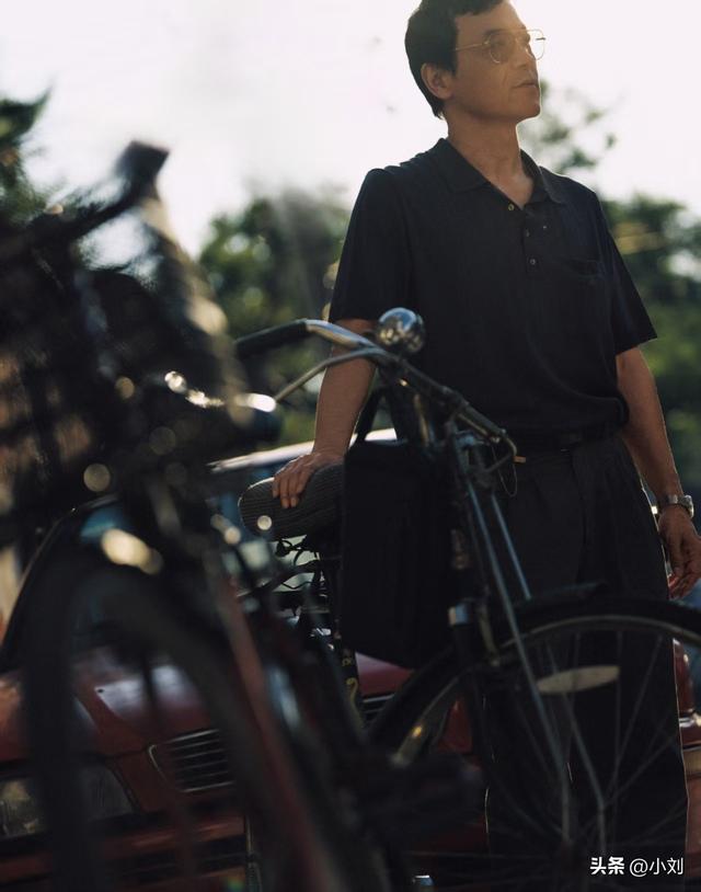 仅播6集，就轻松冲上飙升榜第一，不愧是你们盼一年的黑马悬疑剧