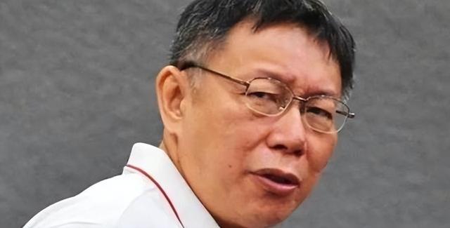 不装了，柯文哲和赖清德亮出真实的两岸主张，曾扬言要以武拒统！