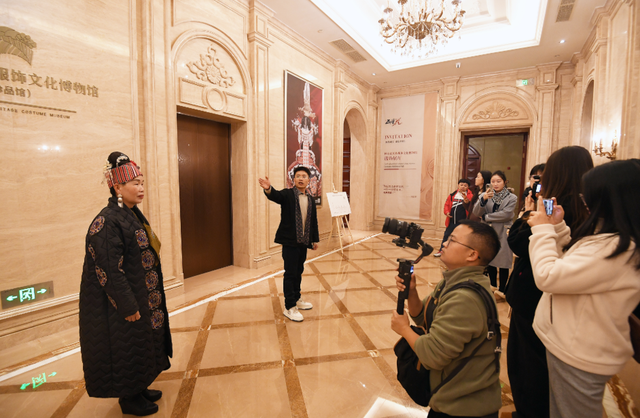 花果园国际文化艺术交流中心举行媒体开放日活动 解锁贵阳地标新业态新玩法