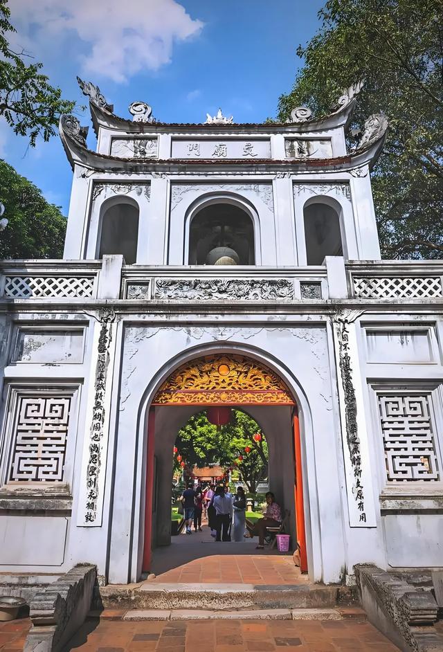 走进越南河内文庙-国子监