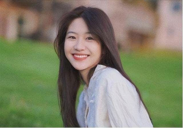 陪玩陪睡不算什么？男明星共享女友曝光后，两位京圈格格被牵连！