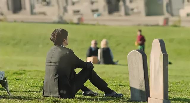 偷国人抄都抄不明白《十二使者》