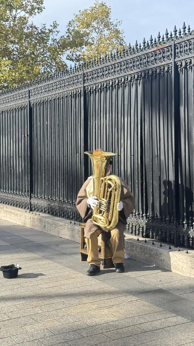 巴黎待了两日，彻底祛魅了