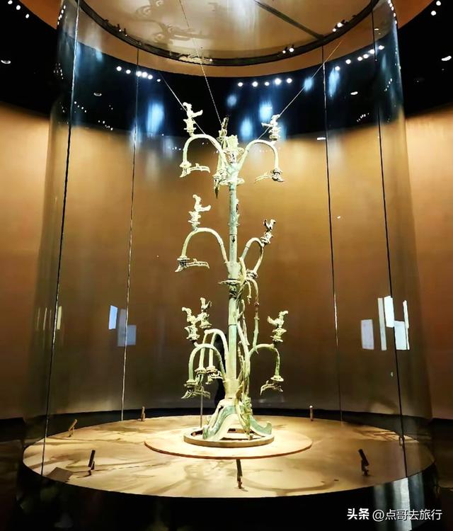 跟着法国总统游成都，24小时内去了哪些景点？成都真的太美了！