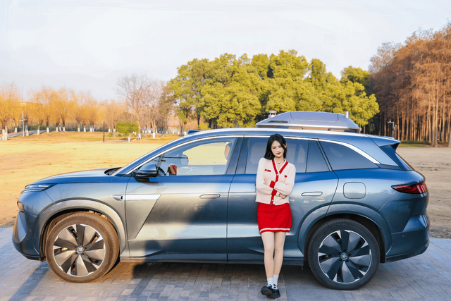 冬日寻一处静谧：与唐L同游棕树小道纪实