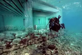 2001年，央视抚仙湖考古直播，突然信号中断：传闻湖底站满死人？图片