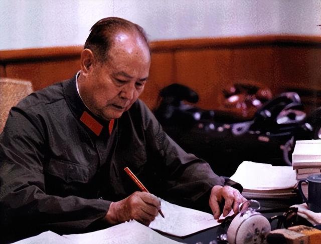 84年叶剑英找宋时轮办事，遭宋时轮拒绝，叶大怒：我看你是嫌麻烦