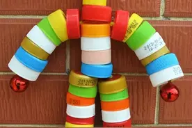 小瓶盖大创意，看完这些作品，再次被震撼了，以后家里瓶盖不扔了图片