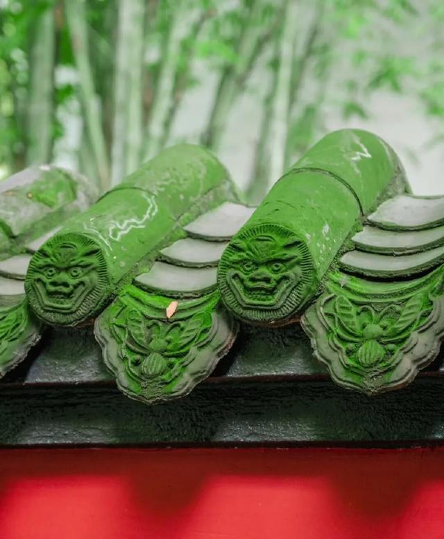 诸葛古镇冬日福利预告来啦！直播互动抽门票，文创盲盒藏惊喜