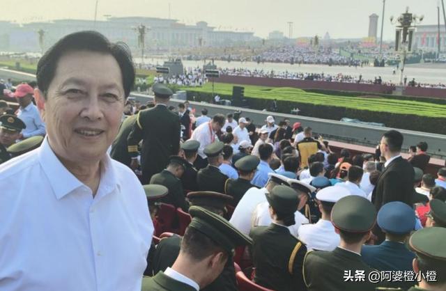 人在做天在看!唐国强观看阅兵才过2天，让人担心的事情还是发生了
