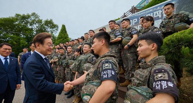 韩国为何举行“东海领土守护演习”