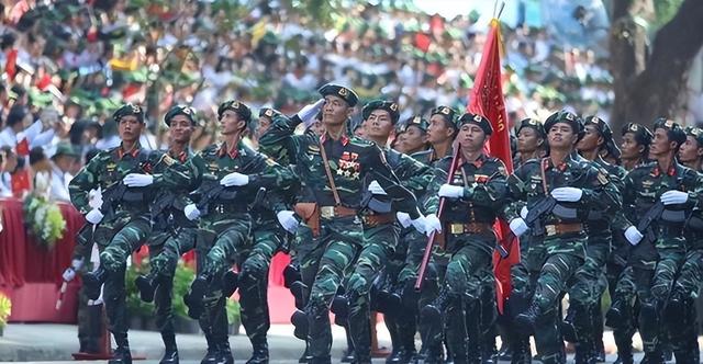 越南与中国杠上了？中国前脚定下9月3阅兵，越南后脚就定9月2！