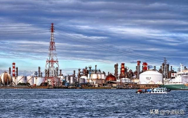 扣押油轮引爆“后院	”危机	，美委生死对决，世界格局或将发生巨变