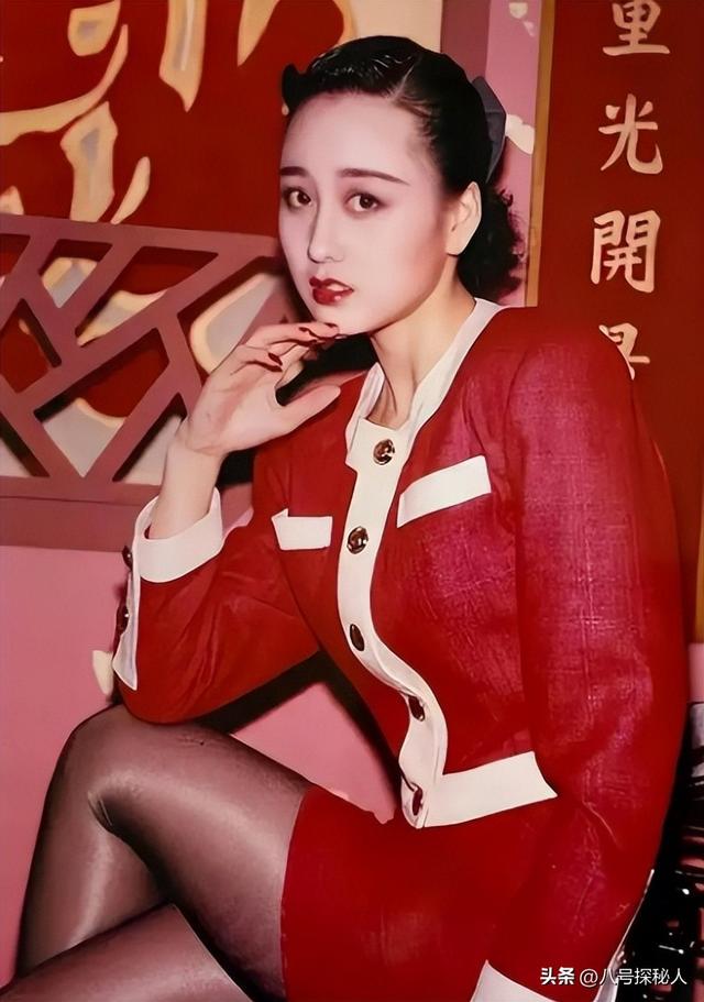 利智风流史:被4男人抛弃，传闻与赌王生3子女，“吊”李连杰10年