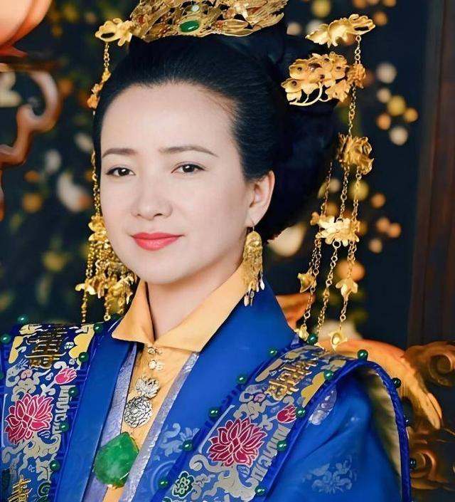 61岁演员何晴去世，好友曝原因细节，是许亚军前妻	，六小龄童悼念