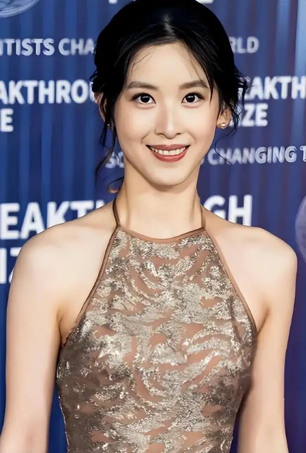 相差19岁又如何?章泽天与刘强东用行动粉碎所有质疑