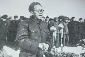 慈心黄克诚|红军中的眼镜男站得高看得远图片