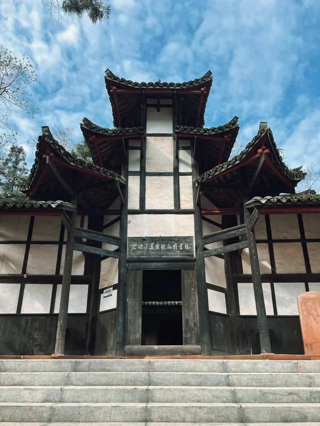 古建不输山西、风景媲美川西！成都1h直达这里，6大千年古迹0门票