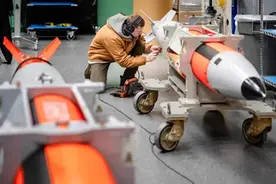 等不及了，美军这个月就要“大干”！加快量产核弹，中国必须警惕图片