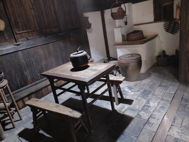 2025秋游：严子陵钓台 . 黄公望隐居地