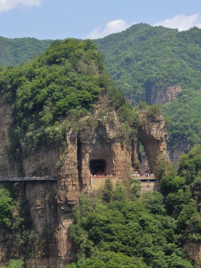 躲进燕山深处的清凉世界：被清代列为"风水禁地"200年的原始山林