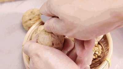 夏日特辑|体验葡萄架下的甜蜜慢生活，秦皇岛葡园采摘与红酒品鉴两日游线路！