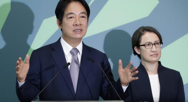 王毅发出最强统一信号：两件大事向全球明示，中国不再回避