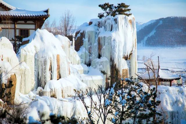 比滑雪还刺激？中朝边境这座千年崖城，让你肾上腺素翻倍！
