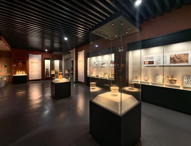 榴住五百秋：在淮北明清古园，啖一口时光的甘甜