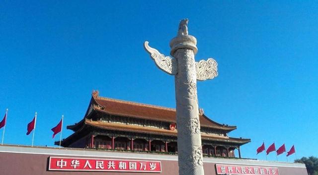 屹立600年不倒！这4根重达20吨的天安门华表，有何特殊含义？