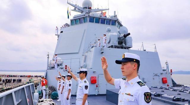 首次访华就不尊重我国？中国当场撤走仪仗队：摆正态度再来吧！