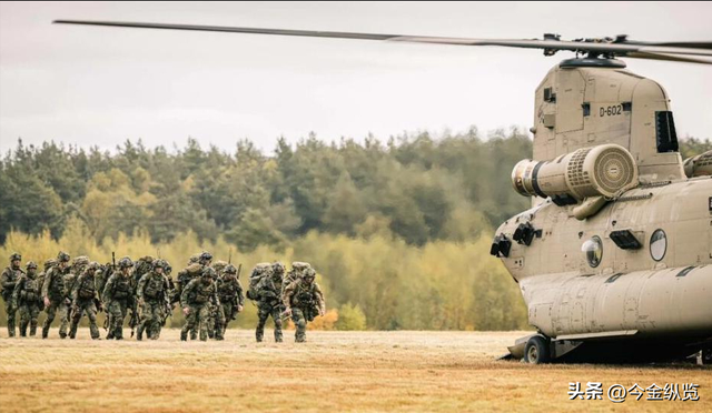 F35亮剑地中海！英国借机狂刷存在感，三大优势收割北约新格局！