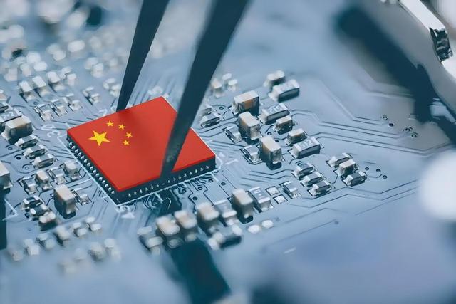中国扔下“稀土核弹”，向全世界发动稀土管辖，历史将记住这一天