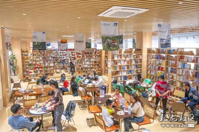 旅居云南·昆明好在（二十六）打卡百里·春秋——春城会客厅