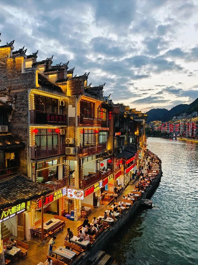 全部免费，不要门票！适合9-10月一个人散心的绝美古镇，争取每年去一个！