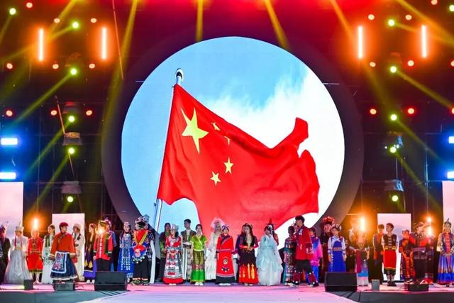 《藏海传》同款奇景？就在武汉园博园！