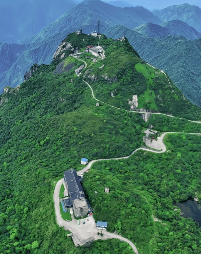 广西最被低估的一座山，距离桂林1.5小时车程，华南地区颜值顶流