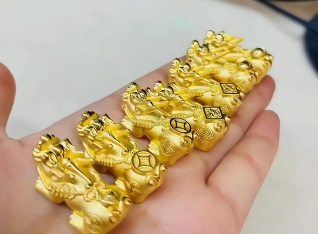 小风波大风暴！金银暴涨后全球入“滞涨”怪圈，中国为何是个例外