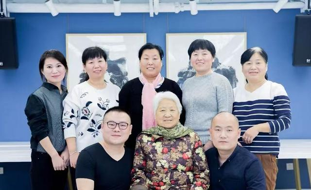 岳云鹏亲弟弟重装骑行，全国巡游，帐篷、火炉备齐，还改了昵称