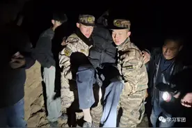 子弟兵来了！多支应急救援力量进入震区图片
