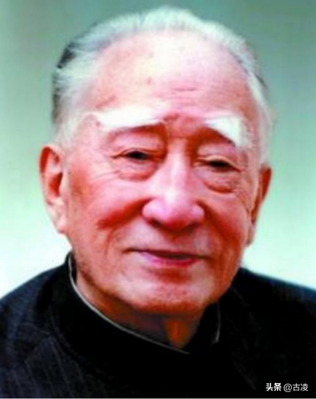 2007年薄一波去世，子女发声澄清他身上的两大谣言，均与主席有关